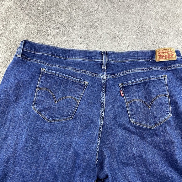 Levis Classic Bermuda Jean Shorts Womens 24W Blue Cuffed‎ Denim - Picture 15 of 16